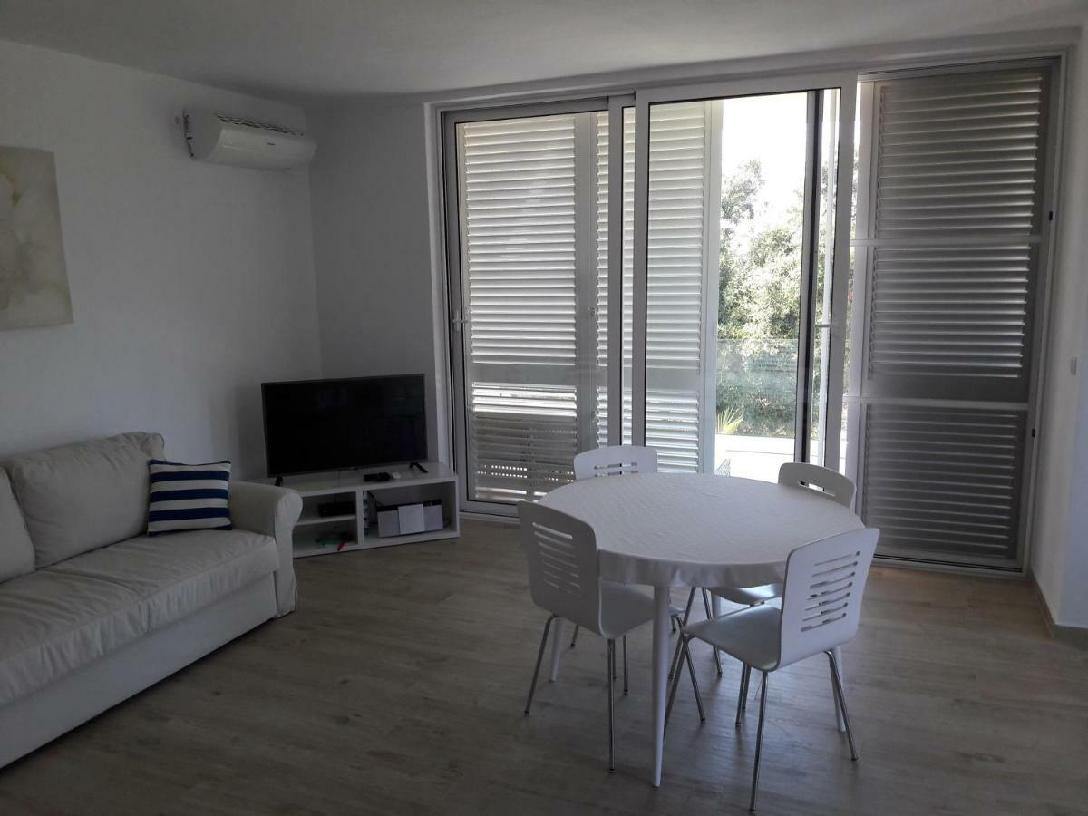 Apartment Marina Силба Екстериор снимка